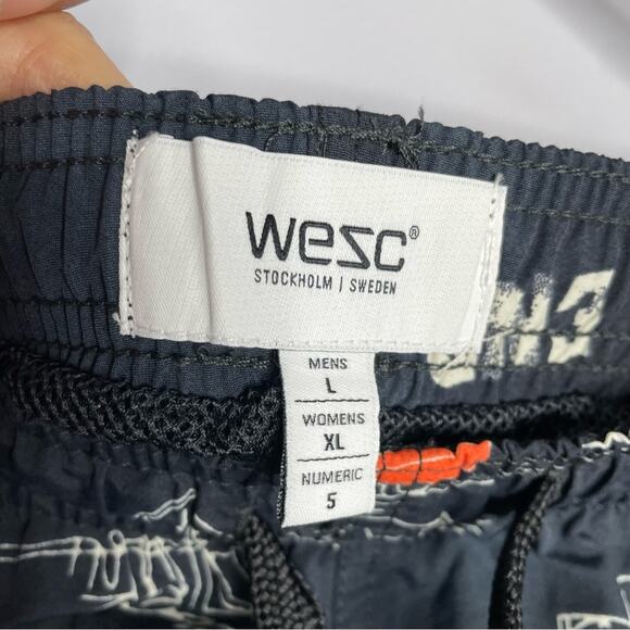 WESC Zack Roadtrip Swim Trunks In Dead End Night 5" Men's Large Preppy - Picture 8 of 10